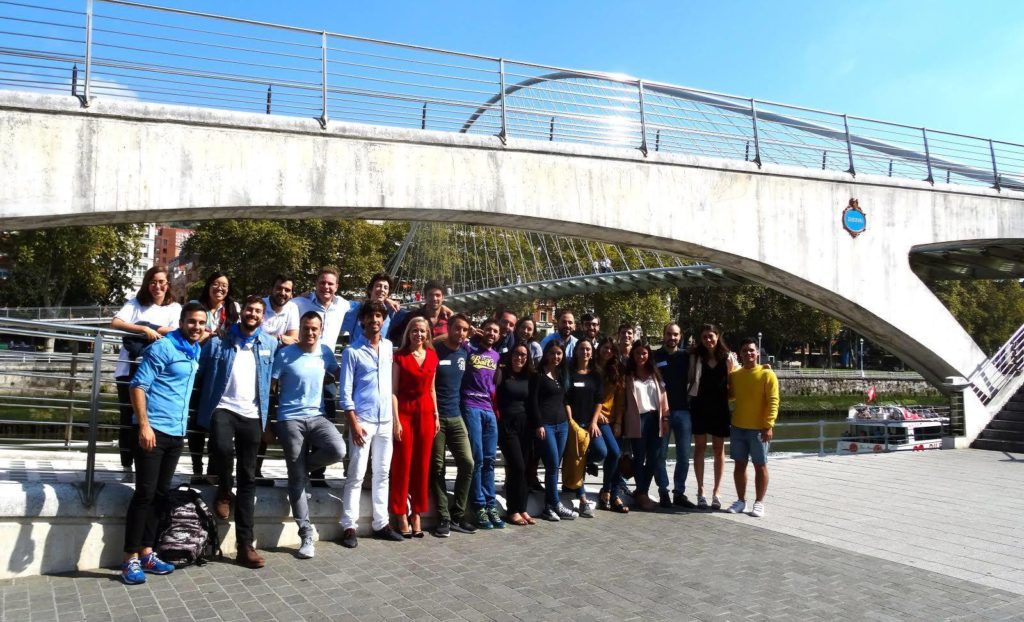 44149992_1907021572936608_4710815104864616448_o